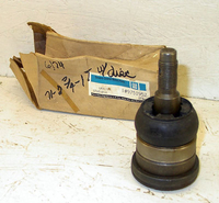 NOS 1971-72 Chevy GMC Pickup Truck 3/4 & 1 Ton Lower Ball Joint GM