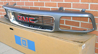 NOS 1996-97 GMC S-15 Pickup Jimmy 4x4 Genuine GM Grill Assembly