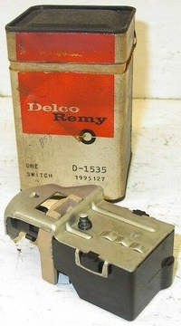 NOS 1964 Headlamp Switch - Oldsmobile Dynamic 88 98 Jetstar Genuine GM Delco